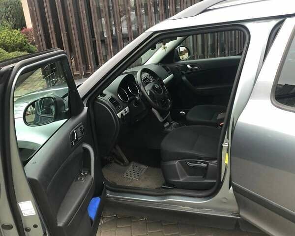 Сірий Шкода Єті, об'ємом двигуна 1.2 л та пробігом 198 тис. км за 7450 $, фото 10 на Automoto.ua