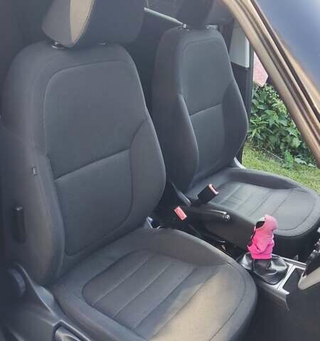 Сірий Шкода Єті, об'ємом двигуна 1.97 л та пробігом 182 тис. км за 10500 $, фото 2 на Automoto.ua