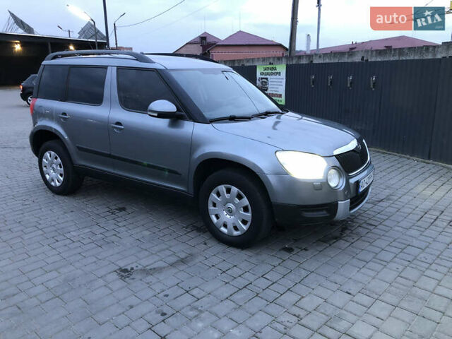 Сірий Шкода Єті, об'ємом двигуна 1.2 л та пробігом 216 тис. км за 6100 $, фото 12 на Automoto.ua