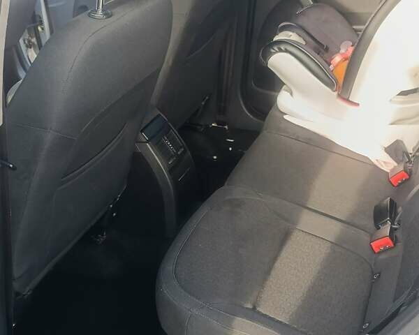 Серый Шкода Ети, объемом двигателя 1.8 л и пробегом 149 тыс. км за 10500 $, фото 1 на Automoto.ua