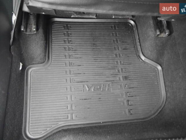 Серый Шкода Ети, объемом двигателя 1.97 л и пробегом 225 тыс. км за 10800 $, фото 23 на Automoto.ua