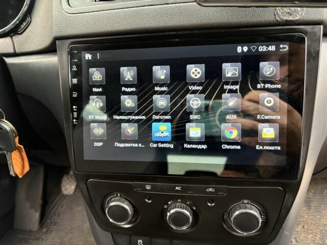 Серый Шкода Ети, объемом двигателя 1.8 л и пробегом 200 тыс. км за 4170 $, фото 4 на Automoto.ua