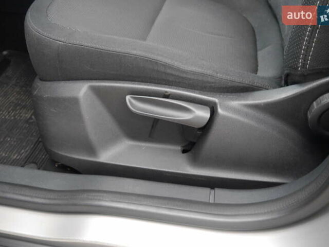 Серый Шкода Ети, объемом двигателя 1.97 л и пробегом 225 тыс. км за 10800 $, фото 37 на Automoto.ua