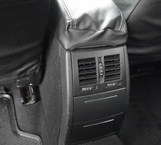 Серый Шкода Ети, объемом двигателя 1.97 л и пробегом 225 тыс. км за 10800 $, фото 22 на Automoto.ua