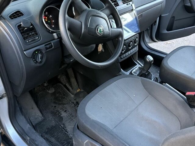 Серый Шкода Ети, объемом двигателя 1.8 л и пробегом 200 тыс. км за 4170 $, фото 14 на Automoto.ua