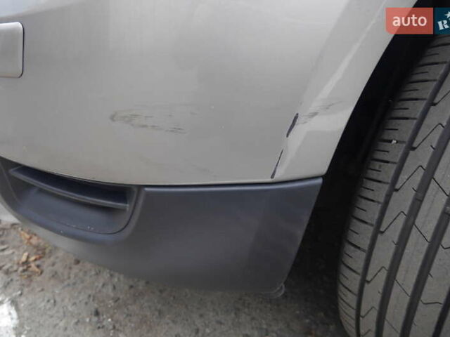 Серый Шкода Ети, объемом двигателя 1.97 л и пробегом 225 тыс. км за 10800 $, фото 39 на Automoto.ua