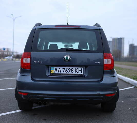 Серый Шкода Ети, объемом двигателя 1.8 л и пробегом 115 тыс. км за 11500 $, фото 9 на Automoto.ua