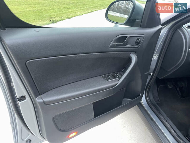 Серый Шкода Ети, объемом двигателя 1.8 л и пробегом 181 тыс. км за 8300 $, фото 9 на Automoto.ua