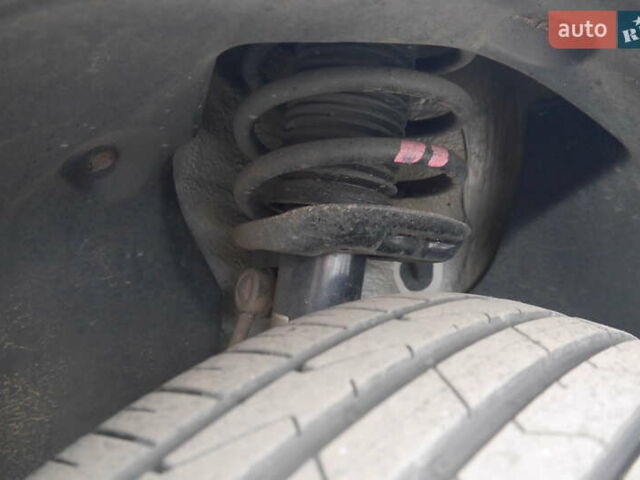 Серый Шкода Ети, объемом двигателя 1.97 л и пробегом 225 тыс. км за 10800 $, фото 36 на Automoto.ua