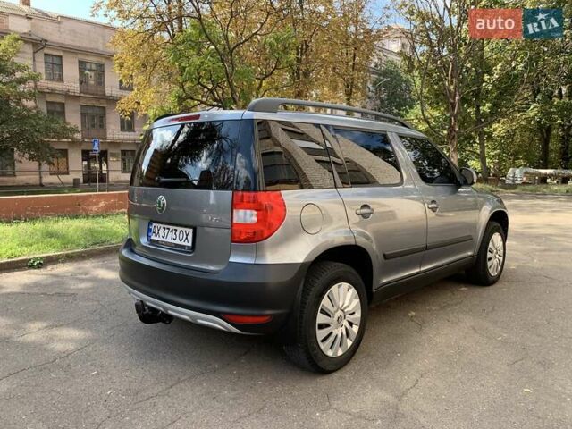 Серый Шкода Ети, объемом двигателя 1.2 л и пробегом 57 тыс. км за 8500 $, фото 7 на Automoto.ua