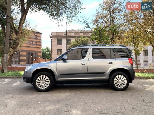 Серый Шкода Ети, объемом двигателя 1.2 л и пробегом 57 тыс. км за 8500 $, фото 4 на Automoto.ua