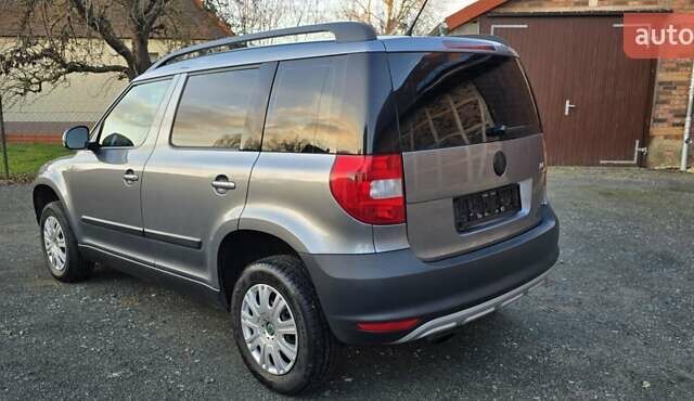 Сірий Шкода Єті, об'ємом двигуна 1.2 л та пробігом 200 тис. км за 4500 $, фото 7 на Automoto.ua