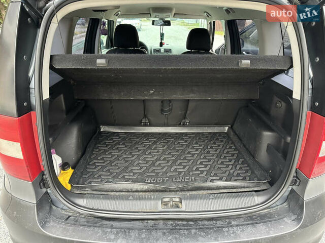 Серый Шкода Ети, объемом двигателя 1.8 л и пробегом 302 тыс. км за 5400 $, фото 15 на Automoto.ua