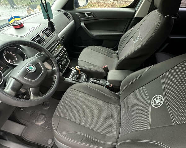 Серый Шкода Ети, объемом двигателя 1.8 л и пробегом 302 тыс. км за 5400 $, фото 7 на Automoto.ua