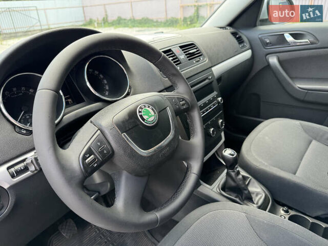 Шкода Ети 2013 в Славуте на Automoto.ua Серый Шкода Ети, объемом двигателя 1.6 л и пробегом 227 тыс. км за 9400 $, фото 3 на Automoto.ua