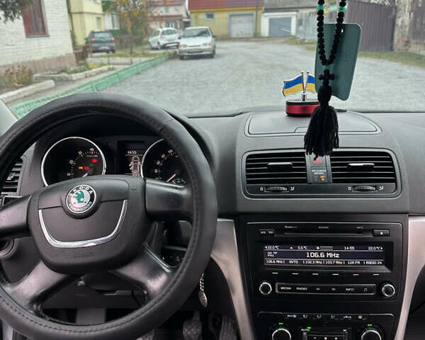 Серый Шкода Ети, объемом двигателя 1.8 л и пробегом 302 тыс. км за 5400 $, фото 18 на Automoto.ua