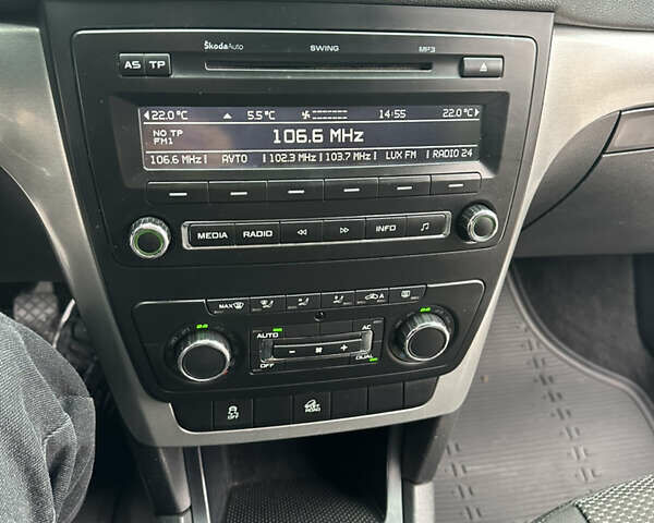 Серый Шкода Ети, объемом двигателя 1.8 л и пробегом 302 тыс. км за 5400 $, фото 17 на Automoto.ua