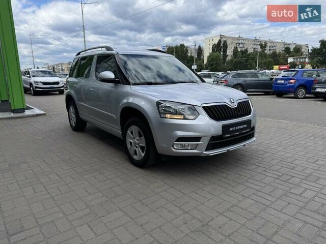Сірий Шкода Єті, об'ємом двигуна 2 л та пробігом 324 тис. км за 8990 $, фото 3 на Automoto.ua