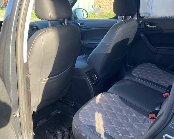 Серый Шкода Ети, объемом двигателя 1.8 л и пробегом 240 тыс. км за 10500 $, фото 15 на Automoto.ua