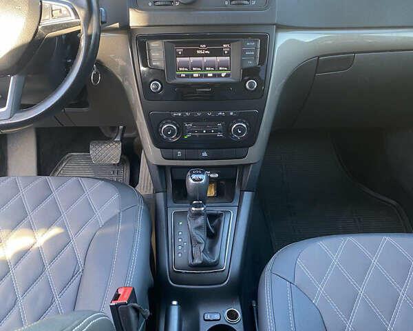 Серый Шкода Ети, объемом двигателя 1.8 л и пробегом 240 тыс. км за 10500 $, фото 16 на Automoto.ua