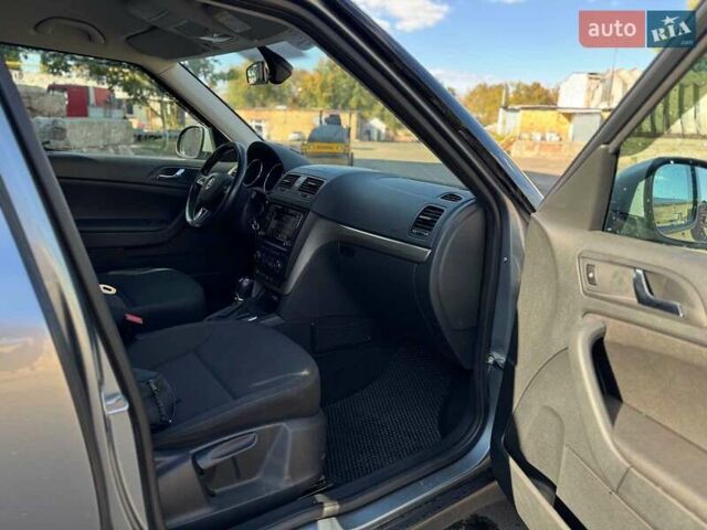 Серый Шкода Ети, объемом двигателя 2 л и пробегом 206 тыс. км за 16790 $, фото 42 на Automoto.ua
