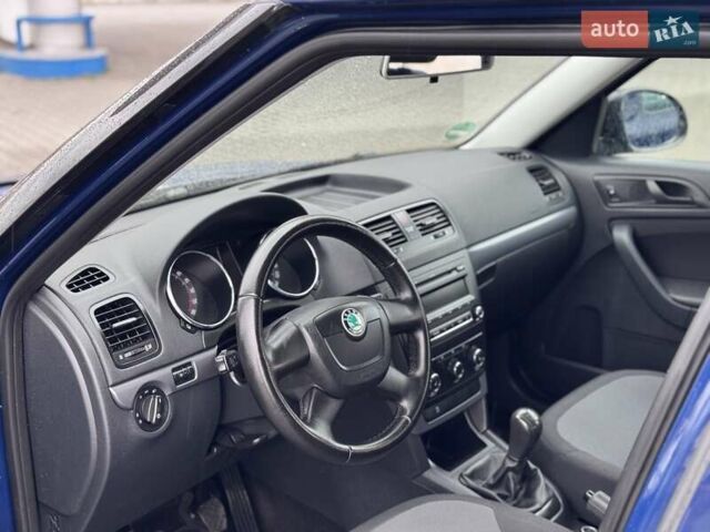 Синій Шкода Єті, об'ємом двигуна 2 л та пробігом 339 тис. км за 7200 $, фото 8 на Automoto.ua