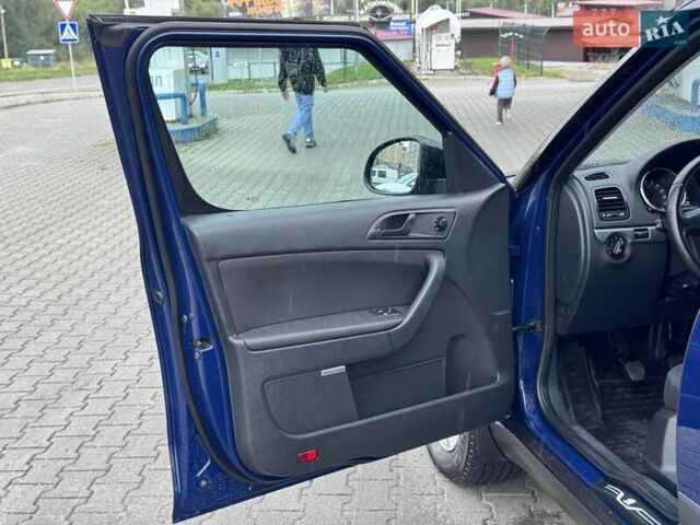 Синій Шкода Єті, об'ємом двигуна 2 л та пробігом 339 тис. км за 7200 $, фото 35 на Automoto.ua