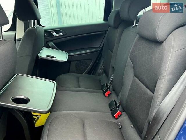 Синий Шкода Ети, объемом двигателя 2 л и пробегом 315 тыс. км за 9500 $, фото 45 на Automoto.ua