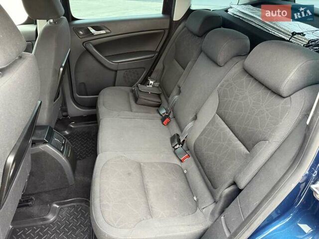 Синій Шкода Єті, об'ємом двигуна 1.39 л та пробігом 242 тис. км за 9300 $, фото 14 на Automoto.ua