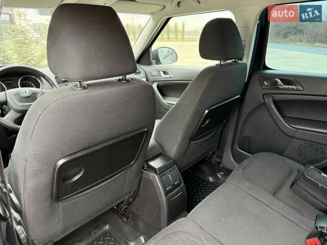 Синій Шкода Єті, об'ємом двигуна 1.39 л та пробігом 242 тис. км за 9300 $, фото 15 на Automoto.ua