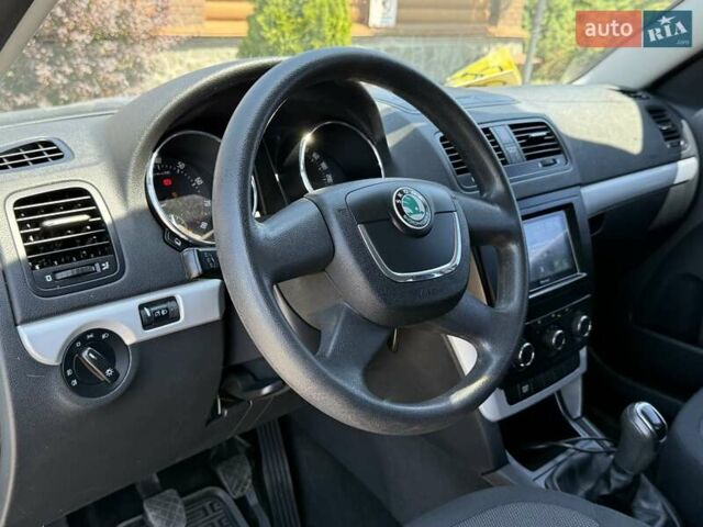 Синій Шкода Єті, об'ємом двигуна 1.2 л та пробігом 139 тис. км за 8200 $, фото 41 на Automoto.ua