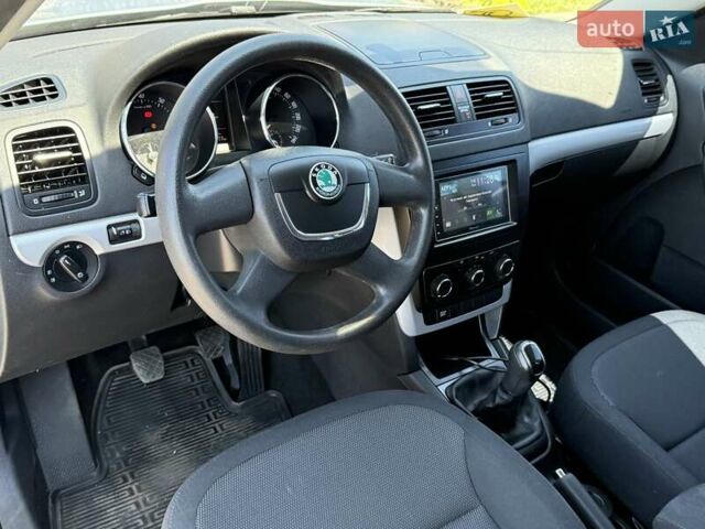 Синій Шкода Єті, об'ємом двигуна 1.2 л та пробігом 139 тис. км за 8200 $, фото 40 на Automoto.ua