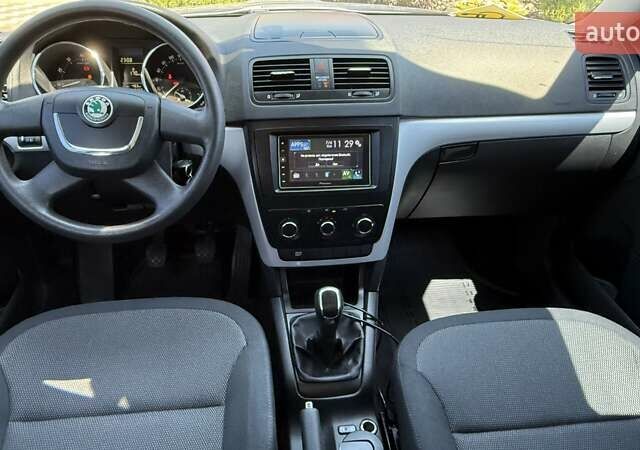 Синій Шкода Єті, об'ємом двигуна 1.2 л та пробігом 139 тис. км за 8200 $, фото 48 на Automoto.ua