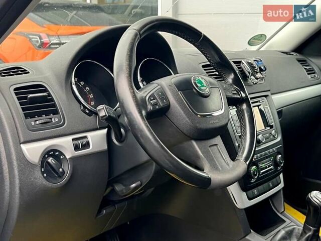 Синий Шкода Ети, объемом двигателя 2 л и пробегом 315 тыс. км за 9500 $, фото 24 на Automoto.ua