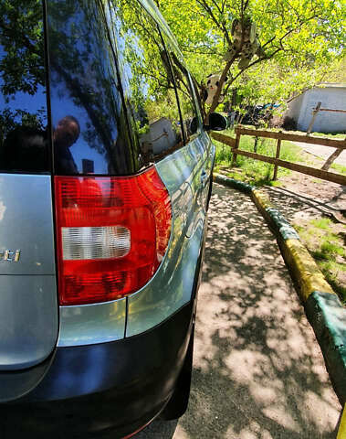 Синий Шкода Ети, объемом двигателя 1.8 л и пробегом 160 тыс. км за 14000 $, фото 5 на Automoto.ua