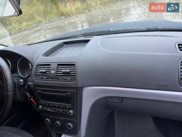Шкода Ети 2015 в Дрогобыче на Automoto.ua Синий Шкода Ети, объемом двигателя 1.2 л и пробегом 167 тыс. км за 9700 $, фото 23 на Automoto.ua