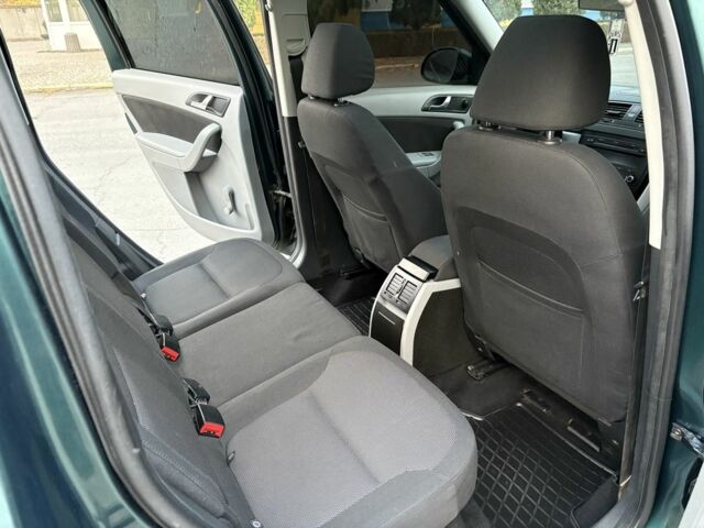 Зелений Шкода Єті, об'ємом двигуна 2 л та пробігом 189 тис. км за 7999 $, фото 16 на Automoto.ua