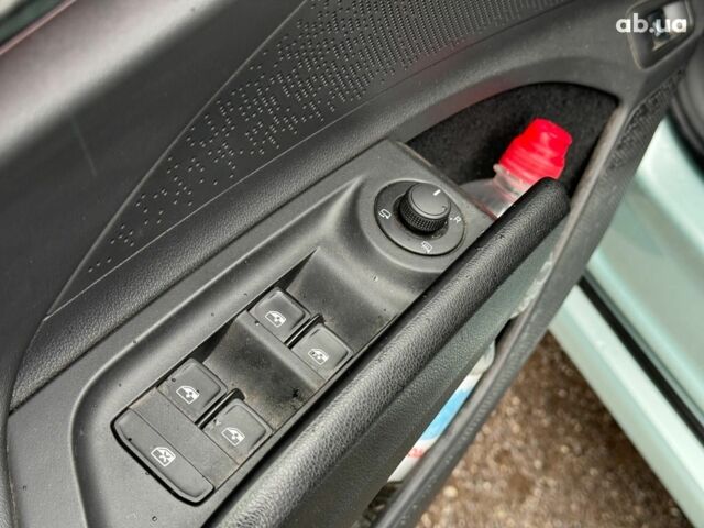 Серый Шкода Enyaq, объемом двигателя 0 л и пробегом 46 тыс. км за 31690 $, фото 13 на Automoto.ua