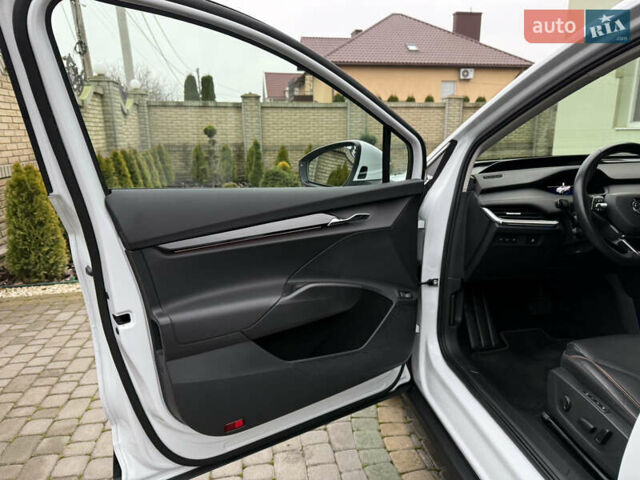 Білий Шкода Enyaq iV, об'ємом двигуна 0 л та пробігом 190 тис. км за 22700 $, фото 48 на Automoto.ua