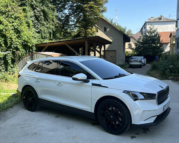 Білий Шкода Enyaq iV, об'ємом двигуна 0 л та пробігом 150 тис. км за 26300 $, фото 29 на Automoto.ua