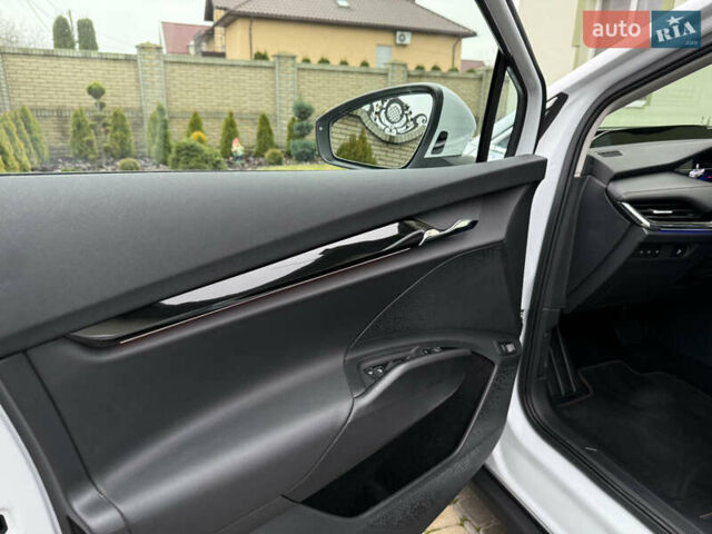 Білий Шкода Enyaq iV, об'ємом двигуна 0 л та пробігом 190 тис. км за 22700 $, фото 49 на Automoto.ua