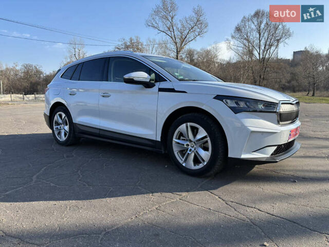 Білий Шкода Enyaq iV, об'ємом двигуна 0 л та пробігом 230 тис. км за 22000 $, фото 5 на Automoto.ua