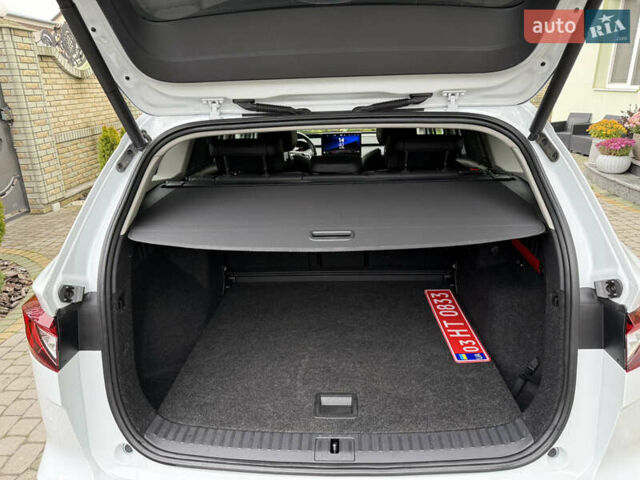 Білий Шкода Enyaq iV, об'ємом двигуна 0 л та пробігом 190 тис. км за 22700 $, фото 108 на Automoto.ua