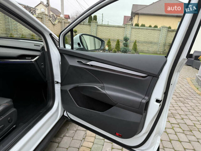 Білий Шкода Enyaq iV, об'ємом двигуна 0 л та пробігом 190 тис. км за 22700 $, фото 84 на Automoto.ua