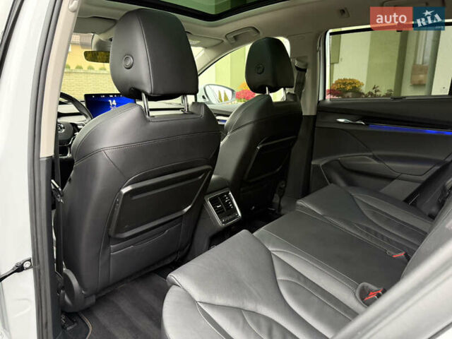 Білий Шкода Enyaq iV, об'ємом двигуна 0 л та пробігом 190 тис. км за 22700 $, фото 103 на Automoto.ua