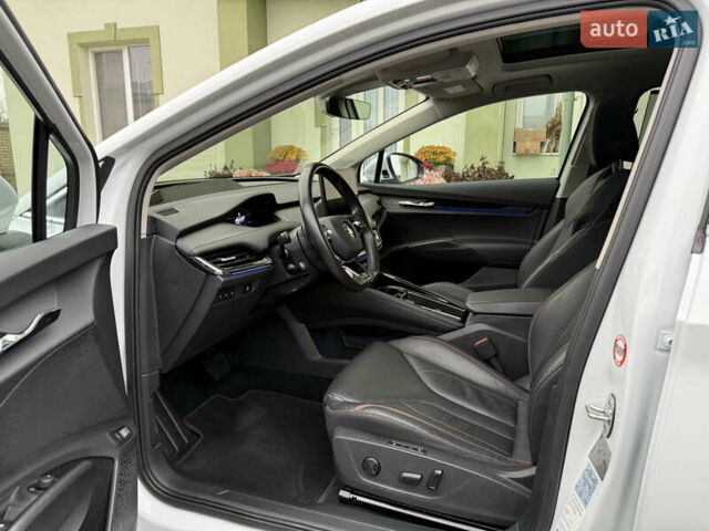 Білий Шкода Enyaq iV, об'ємом двигуна 0 л та пробігом 190 тис. км за 22700 $, фото 50 на Automoto.ua