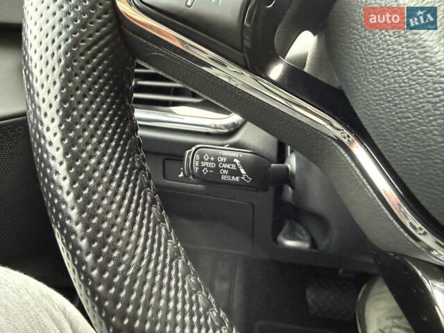 Білий Шкода Enyaq iV, об'ємом двигуна 0 л та пробігом 190 тис. км за 22700 $, фото 60 на Automoto.ua