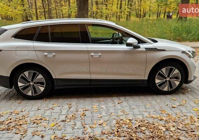 Білий Шкода Enyaq iV, об'ємом двигуна 0 л та пробігом 208 тис. км за 20900 $, фото 2 на Automoto.ua