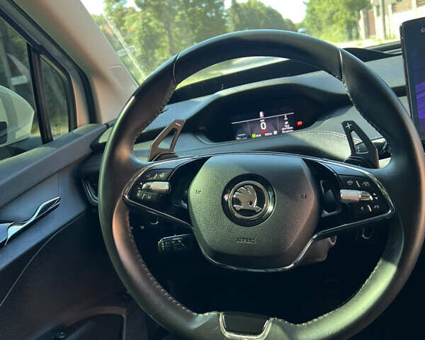 Білий Шкода Enyaq iV, об'ємом двигуна 0 л та пробігом 150 тис. км за 26300 $, фото 38 на Automoto.ua