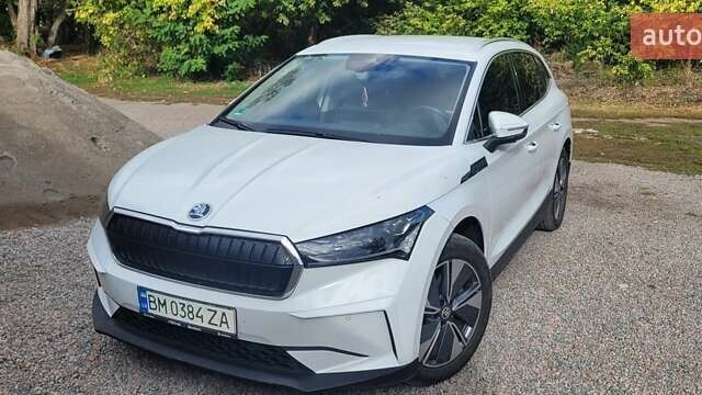 Шкода Enyaq iV 2021 в Сумах на Automoto.ua Белый Шкода Enyaq iV, объемом двигателя 0 л и пробегом 45 тыс. км за 23000 $, фото 4 на Automoto.ua
